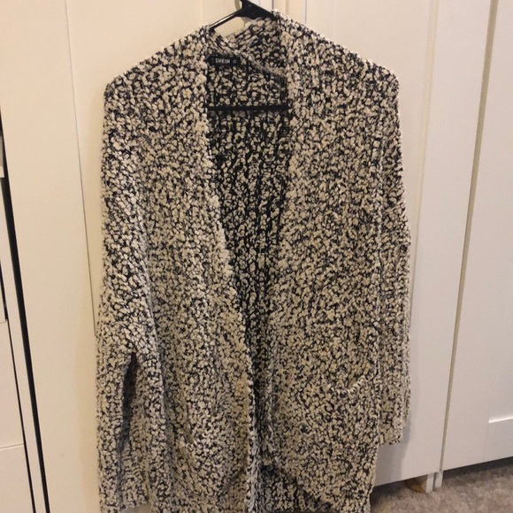 SHEIN Sweaters - SHEIN Cardigan size L